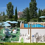 Casa Torre Di Specchio Con Piscina アパート