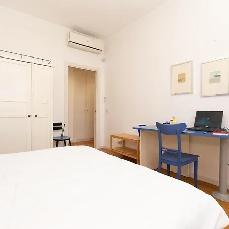 Casa Torre Di Specchio Con Piscina Бари