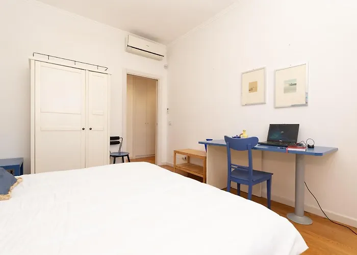 Casa Torre Di Specchio Con Piscina בארי