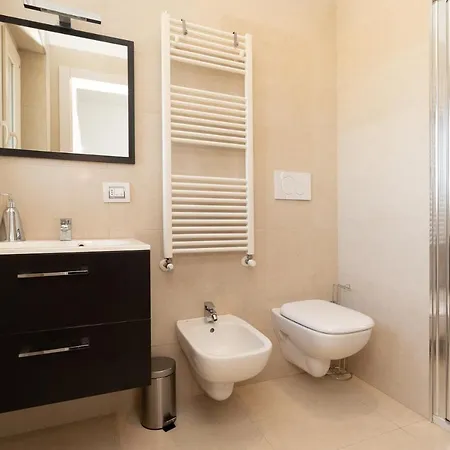 Apartmán Casa Torre Di Specchio Con Piscina *