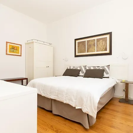 Casa Torre Di Specchio Con Piscina Apartmán *