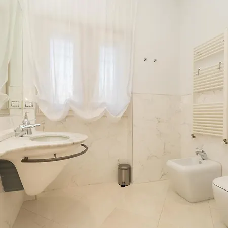 Casa Torre Di Specchio Con Piscina Apartamento Bari