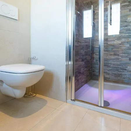 Casa Torre Di Specchio Con Piscina Apartmán Bari