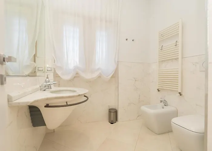 Casa Torre Di Specchio Con Piscina Lejlighed Bari